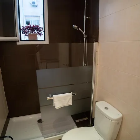 Appartement Larra Nervion à Séville Extérieur photo
