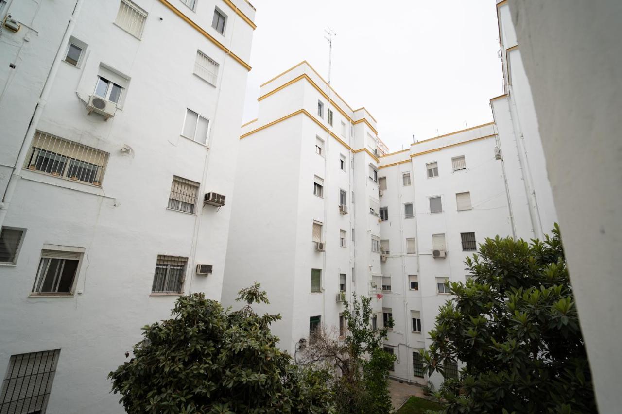 Larra Nervion Siviglia